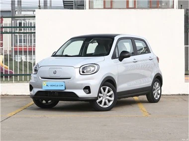 460 км Leapmotor T03 Маленький кроссовер внедорожник