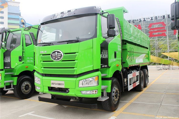 Подержанный самосвал FAW 6×4 J6P