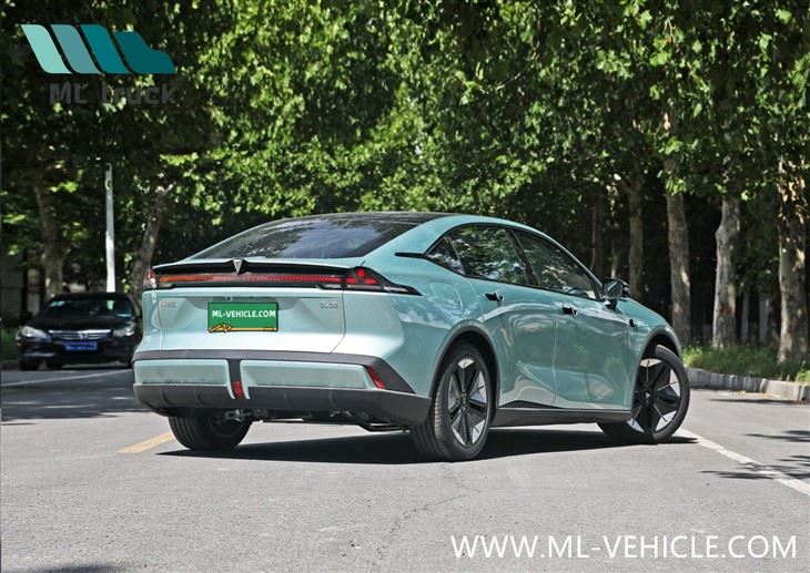 ChangAn ShenLan SL03