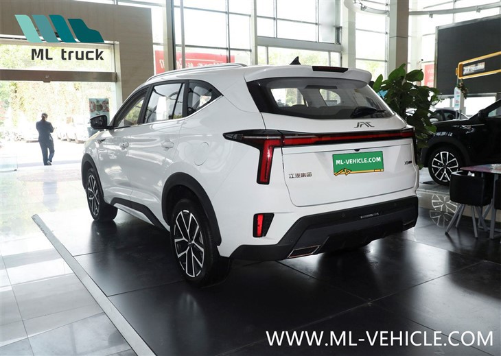 JAC X8 Plus