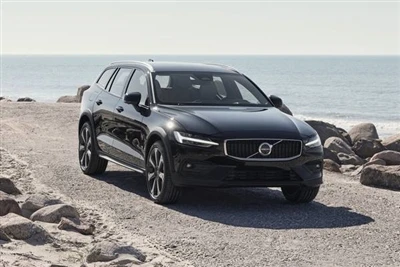 Опасность возгорания побуждает Volvo отозвать модель V60 2023 года
