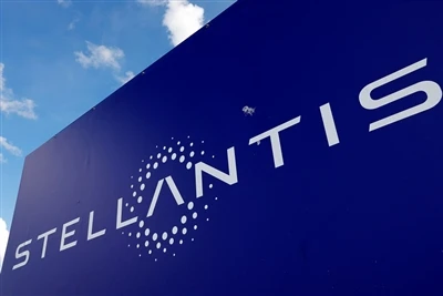 CATL будет поставлять литий-железо-фосфатные аккумуляторы компании Stellantis...