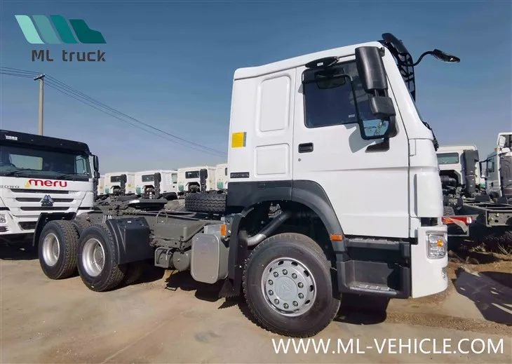 Sinotruk HOWO New 10 Wheeler Heavy Duty 4X2 6X4 400HP 430HP Trailer