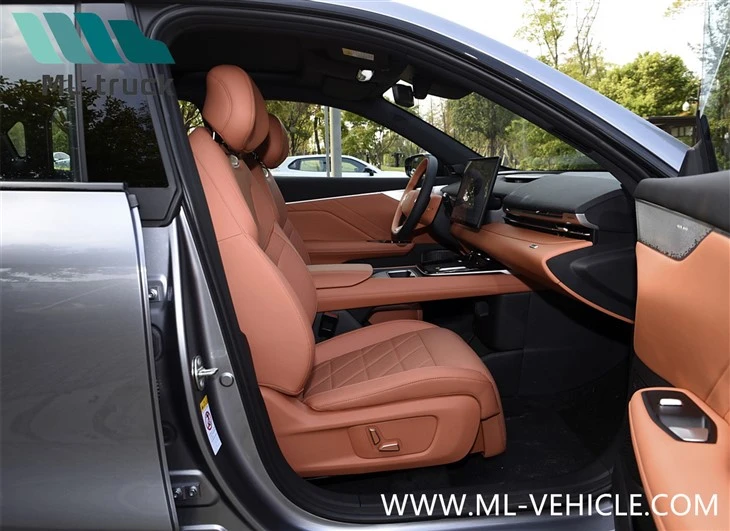 2025 ChangAn ShenLan S05 EV SUV