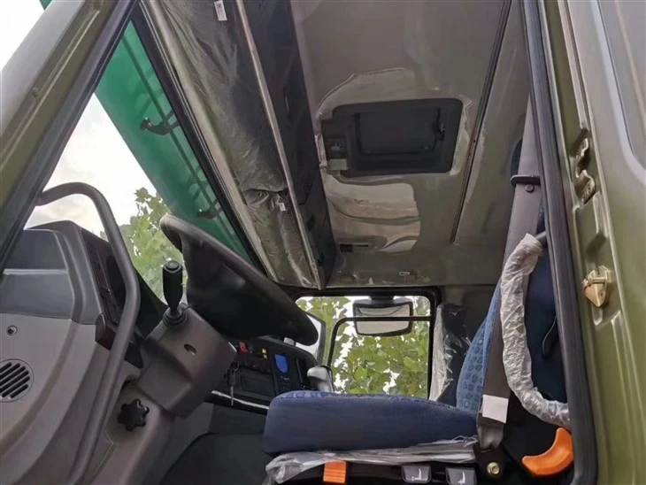 New Sinotruk HOWO 6×6 Tractor Trailer